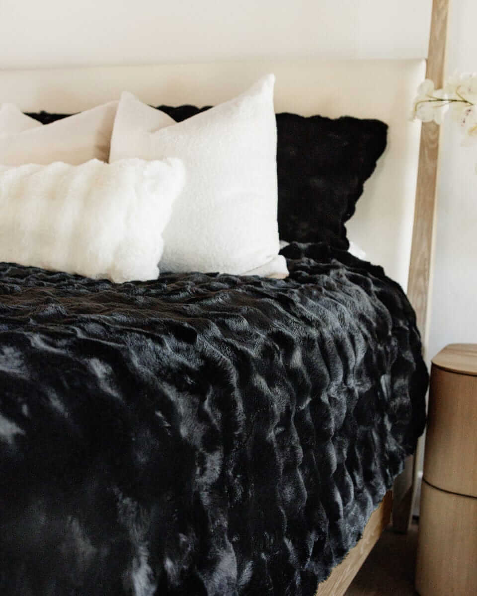 Black Cloud Sham - Image 2