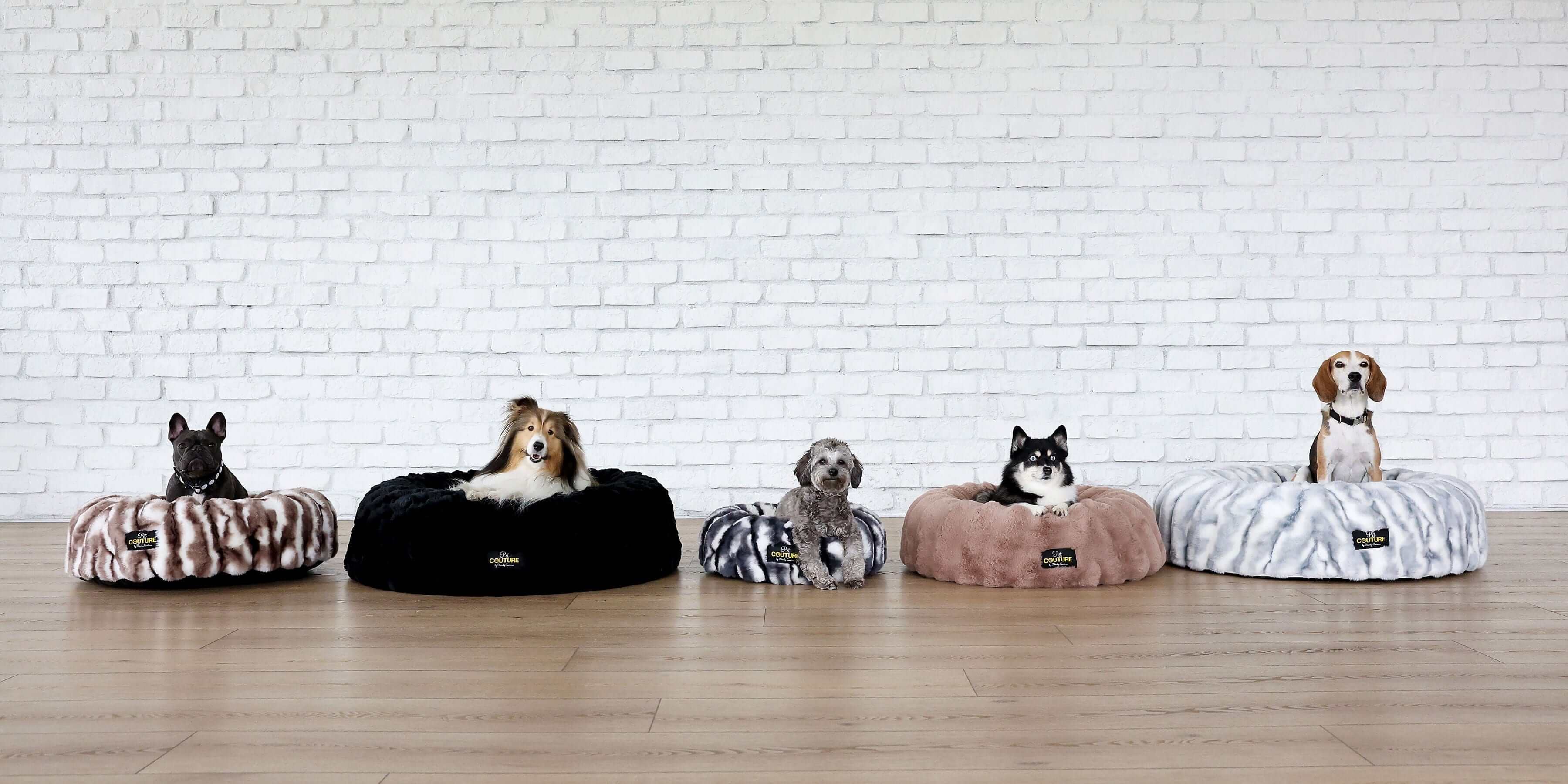 Black Crinkle Pet Bed - Image 4