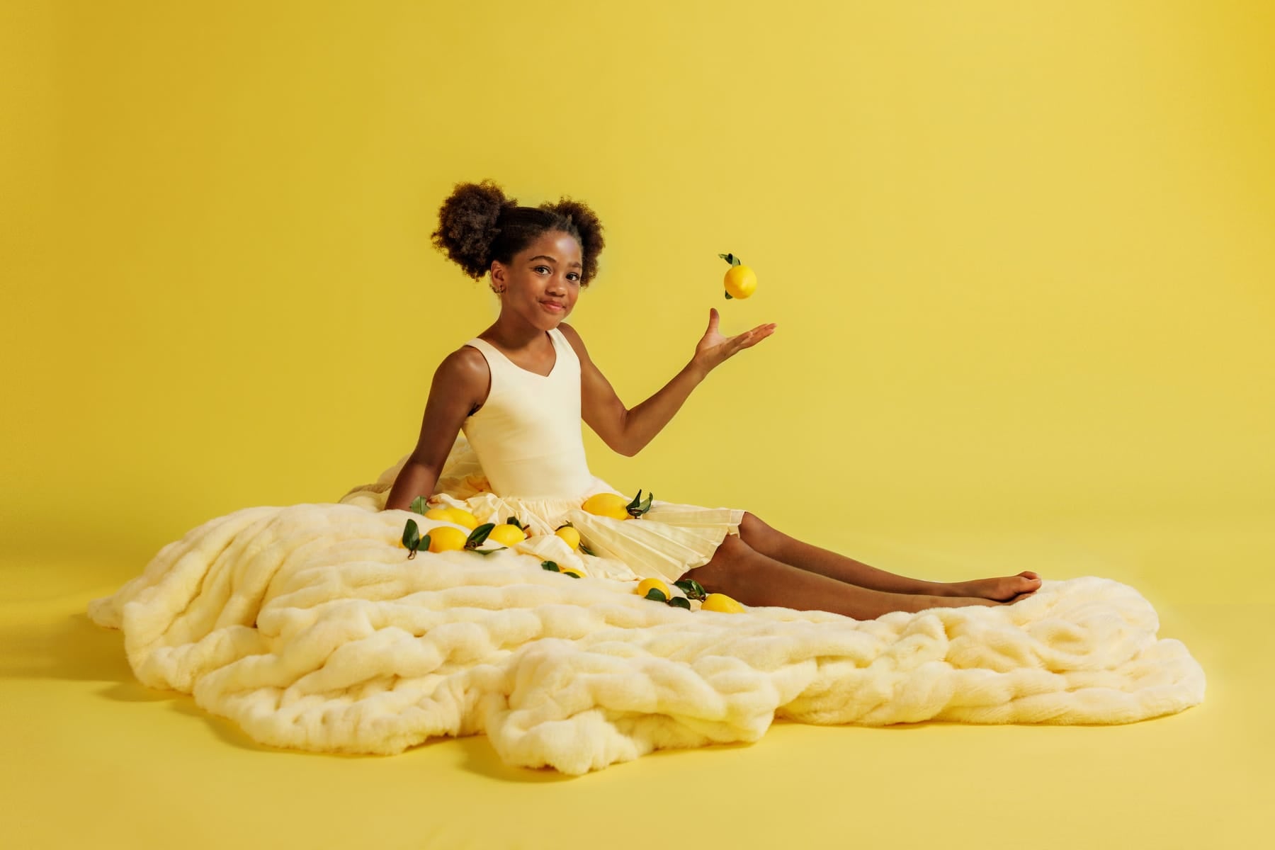 Hugs Light Pear Blanket - Image 3