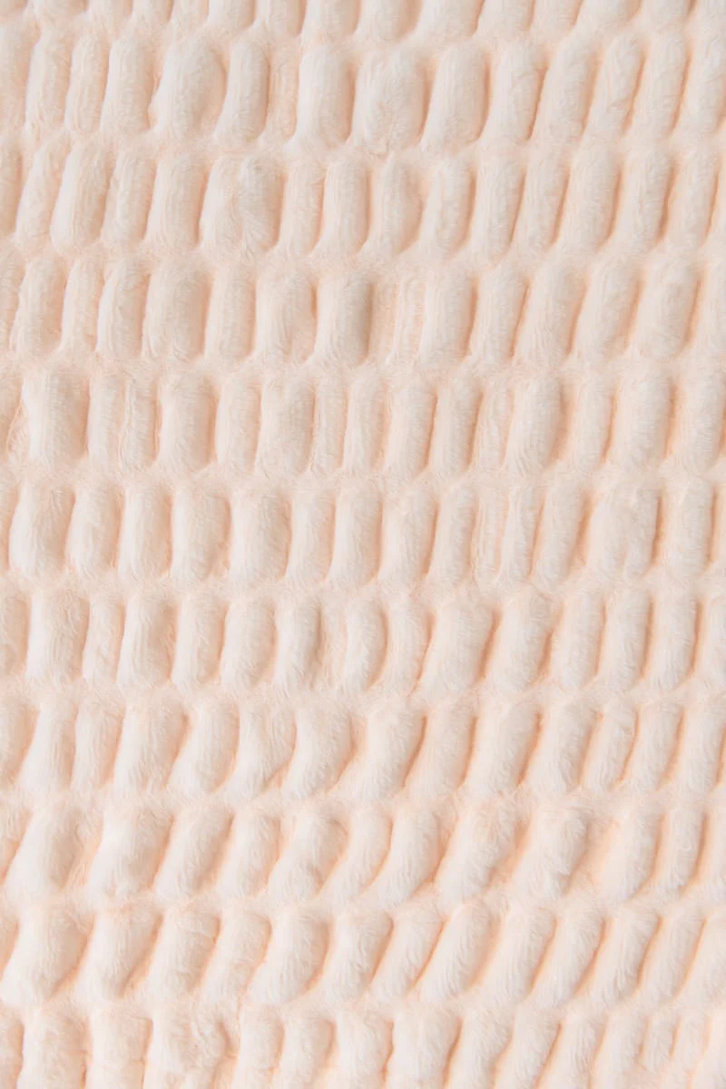 Hugs Light Powder Puff Blanket - Image 5