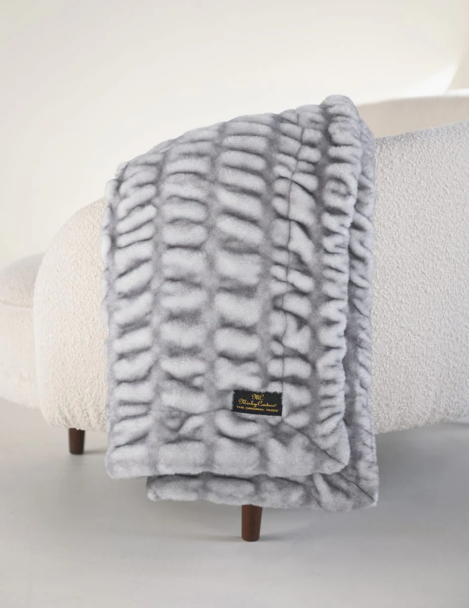 Hugs Moonbeam Blanket - Image 4