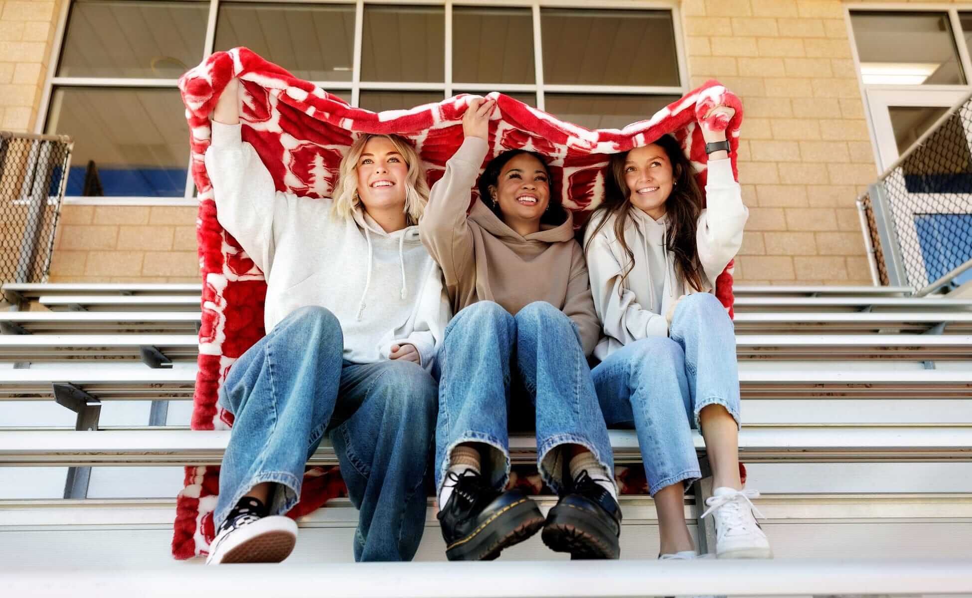 Stanford Cardinal Blanket - Hugs - Image 2