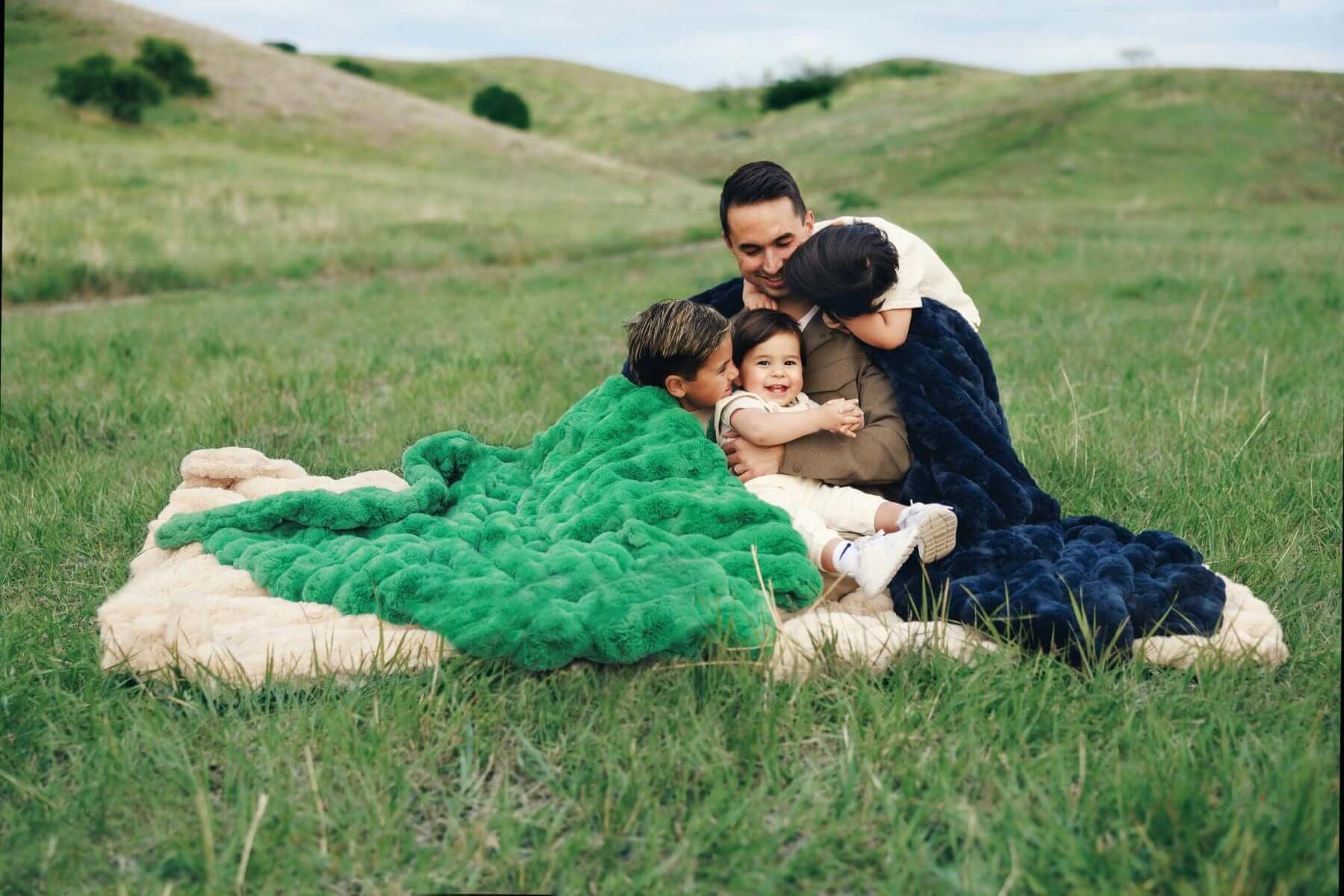 Ultra Sorbet Kelly Green Blanket - Image 6