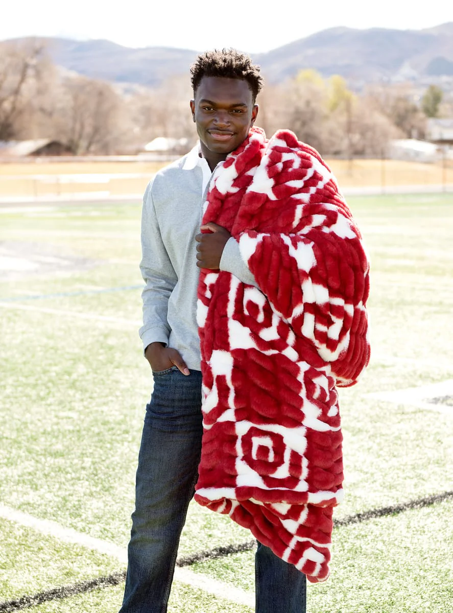 University of Oklahoma Sooners Blanket - Hugs - Image 3